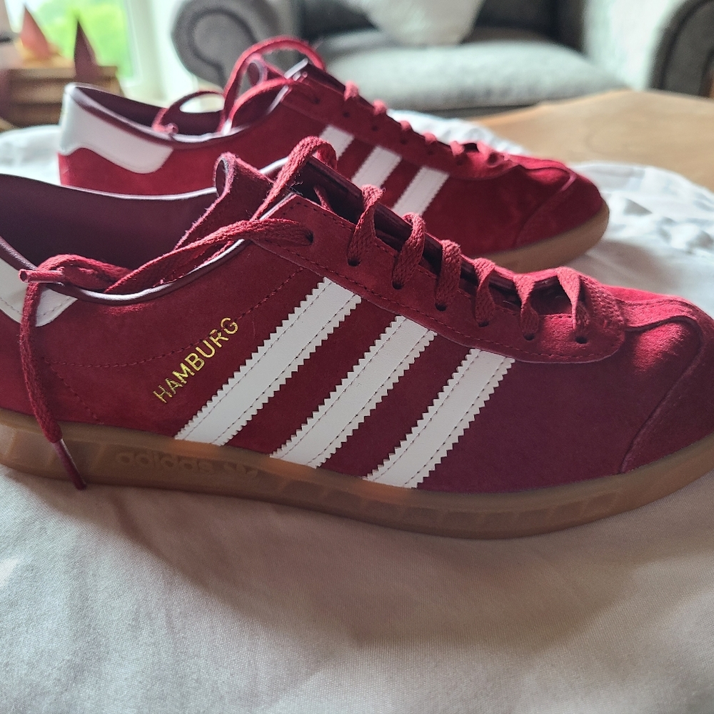 Adidas Hamburg Red & White US 6 1/2 Men